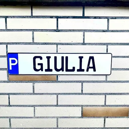 Casa Giulia 2 Nahe Giessen, Kueche, Bad, Wlan, Parkplatz דירה Krofdorf-Gleiberg