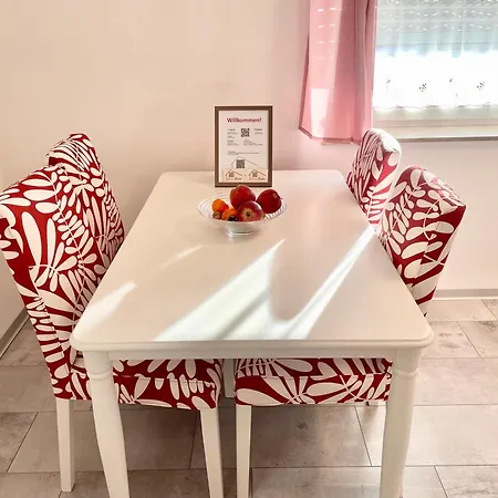 Διαμέρισμα Casa Giulia 2 Nahe Giessen, Kueche, Bad, Wlan, Parkplatz *