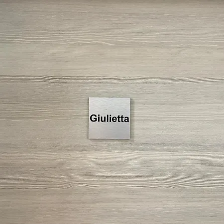 Διαμέρισμα Casa Giulia 2 Nahe Giessen, Kueche, Bad, Wlan, Parkplatz